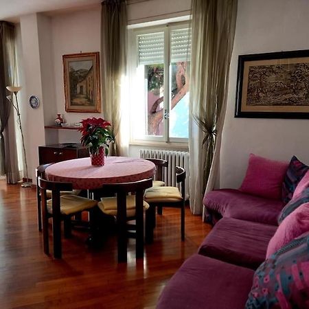 Casa Lola Appartement Livorno Buitenkant foto