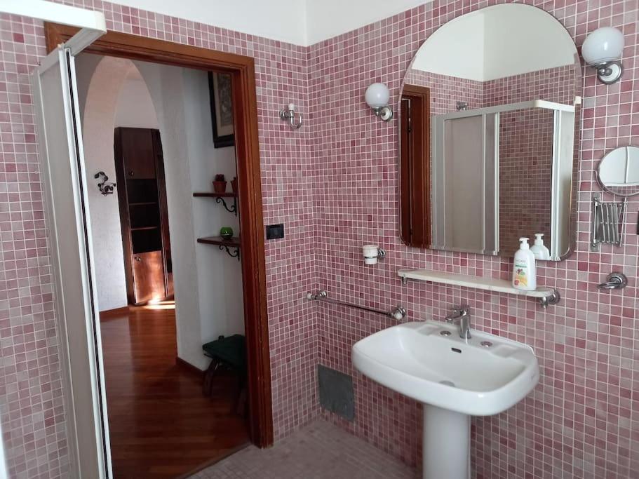 Casa Lola Appartement Livorno Buitenkant foto