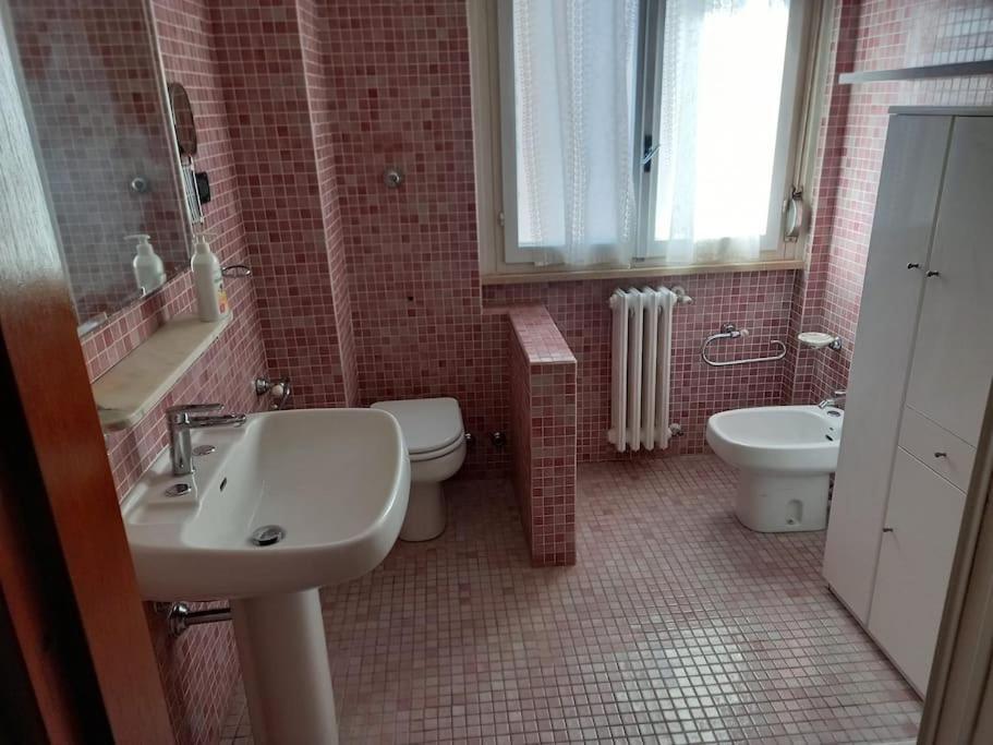 Casa Lola Appartement Livorno Buitenkant foto